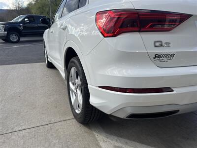 2021 Audi Q3 quattro Premium 40 TFSI AWD - Photo 17 - Hesston, PA 16647
