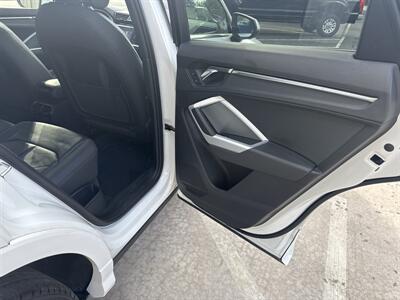 2021 Audi Q3 quattro Premium 40 TFSI AWD - Photo 38 - Hesston, PA 16647