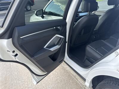 2021 Audi Q3 quattro Premium 40 TFSI AWD - Photo 34 - Hesston, PA 16647