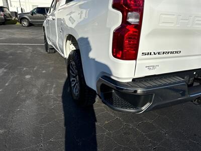 2021 Chevrolet Silverado 1500 W/T  DoubleCab 4x4 - Photo 22 - Hesston, PA 16647