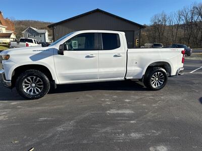 2021 Chevrolet Silverado 1500 W/T  DoubleCab 4x4 - Photo 11 - Hesston, PA 16647