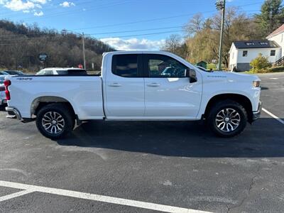 2021 Chevrolet Silverado 1500 W/T  DoubleCab 4x4 - Photo 3 - Hesston, PA 16647