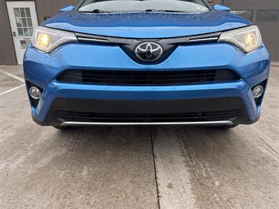 2018 Toyota RAV4 XLE AWD - Photo 12 - Hesston, PA 16647