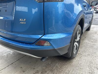 2018 Toyota RAV4 XLE AWD - Photo 19 - Hesston, PA 16647