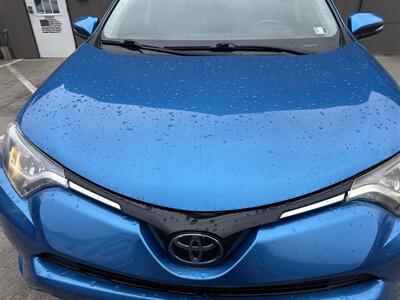 2018 Toyota RAV4 XLE AWD - Photo 14 - Hesston, PA 16647