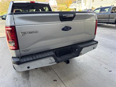 2017 Ford F-150 XLT SuperCrew 4x4 - Photo 5 - Hesston, PA 16647