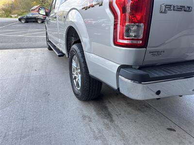 2017 Ford F-150 XLT SuperCrew 4x4 - Photo 18 - Hesston, PA 16647