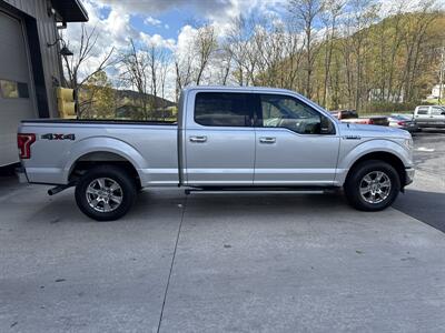 2017 Ford F-150 XLT SuperCrew 4x4 - Photo 3 - Hesston, PA 16647