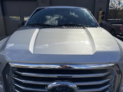 2017 Ford F-150 XLT SuperCrew 4x4 - Photo 15 - Hesston, PA 16647