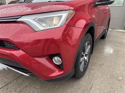 2017 Toyota RAV4 XLE  AWD - Photo 13 - Hesston, PA 16647