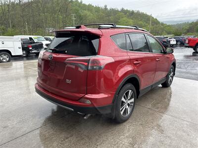 2017 Toyota RAV4 XLE  AWD - Photo 4 - Hesston, PA 16647