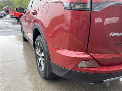 2017 Toyota RAV4 XLE  AWD - Photo 17 - Hesston, PA 16647