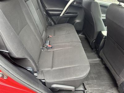 2017 Toyota RAV4 XLE  AWD - Photo 39 - Hesston, PA 16647