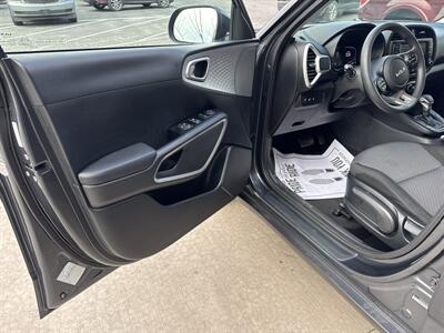 2024 Kia Soul LX   - Photo 21 - Hesston, PA 16647