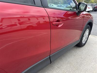 2015 Mazda CX-5 Touring AWD - Photo 20 - Hesston, PA 16647