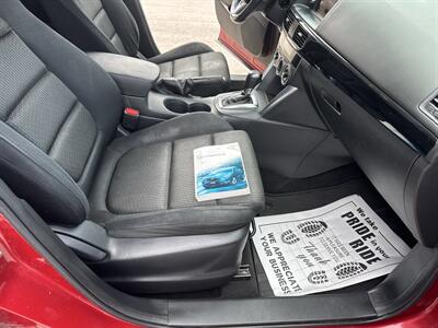 2015 Mazda CX-5 Touring AWD - Photo 38 - Hesston, PA 16647
