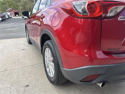 2015 Mazda CX-5 Touring AWD - Photo 17 - Hesston, PA 16647