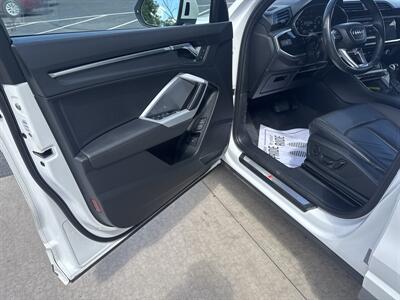 2023 Audi Q3 quattro S line Premi  AWD - Photo 22 - Hesston, PA 16647