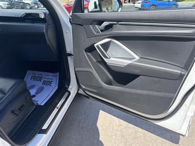 2023 Audi Q3 quattro S line Premi  AWD - Photo 41 - Hesston, PA 16647