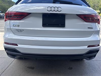 2023 Audi Q3 quattro S line Premi  AWD - Photo 19 - Hesston, PA 16647