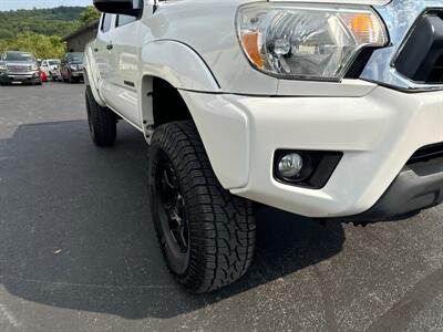 2015 Toyota Tacoma TRD Pro  DoubleCab 4x4 - Photo 17 - Hesston, PA 16647