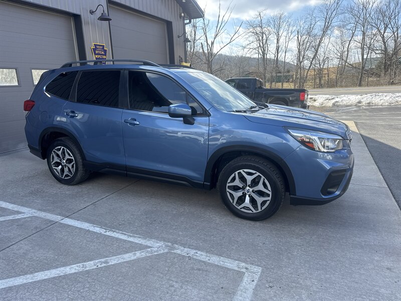 2020 Subaru Forester Premium  AWD