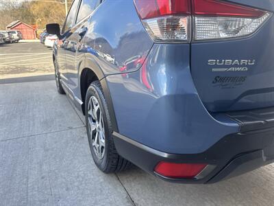 2020 Subaru Forester Premium  AWD - Photo 17 - Hesston, PA 16647