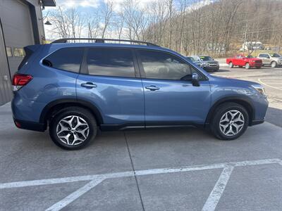 2020 Subaru Forester Premium  AWD - Photo 3 - Hesston, PA 16647