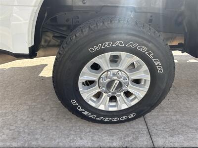2022 Ford F-250 Super Duty XL Super Cab 4x4 - Photo 42 - Hesston, PA 16647