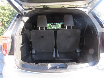 2017 Ford Explorer Limited   - Photo 23 - Downey, CA 90241
