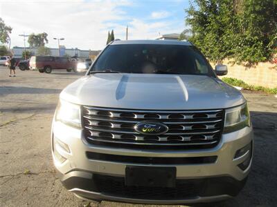 2017 Ford Explorer Limited   - Photo 2 - Downey, CA 90241