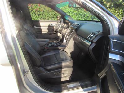 2017 Ford Explorer Limited   - Photo 33 - Downey, CA 90241