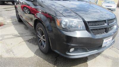 2017 Dodge Grand Caravan GT - Photo 2 - Downey, CA 90241