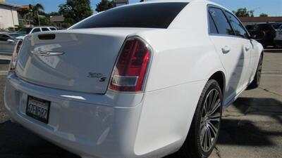 2013 Chrysler 300 Series S - Photo 4 - Downey, CA 90241