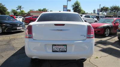 2013 Chrysler 300 Series S - Photo 8 - Downey, CA 90241