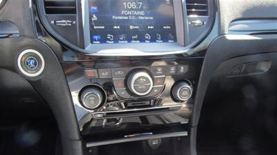 2013 Chrysler 300 Series S - Photo 22 - Downey, CA 90241
