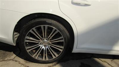 2013 Chrysler 300 Series S - Photo 3 - Downey, CA 90241