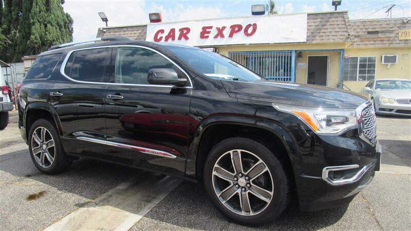 2018 GMC Acadia Denali  