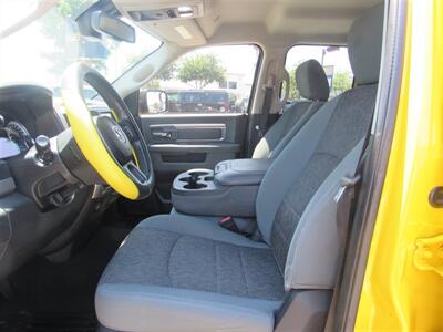 2017 RAM 1500 Big Horn   - Photo 11 - Downey, CA 90241