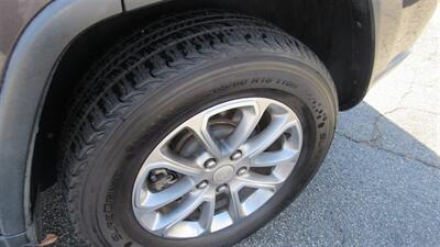 2015 Jeep Grand Cherokee Limited - Photo 13 - Downey, CA 90241