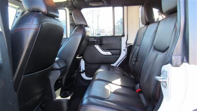 2014 Jeep Wrangler Rubicon   - Photo 10 - Downey, CA 90241