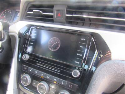 2020 Volkswagen Passat SE   - Photo 18 - Downey, CA 90241