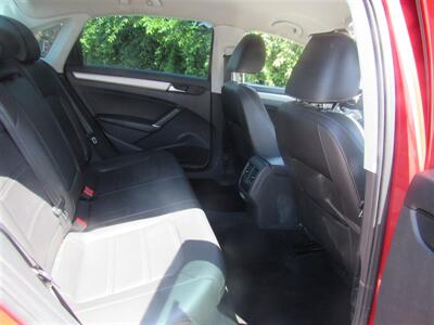 2020 Volkswagen Passat SE   - Photo 13 - Downey, CA 90241