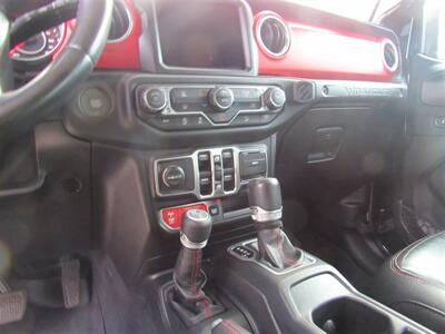 2018 Jeep Wrangler Rubicon   - Photo 15 - Downey, CA 90241