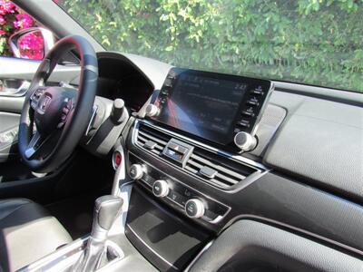 2018 Honda Accord Sport   - Photo 13 - Downey, CA 90241