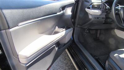 2022 Toyota Camry LE   - Photo 18 - Downey, CA 90241