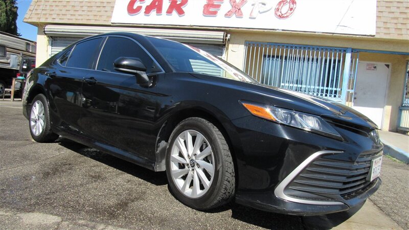 2022 Toyota Camry LE  
