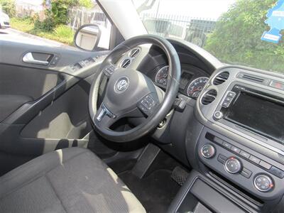 2015 Volkswagen Tiguan S   - Photo 16 - Downey, CA 90241