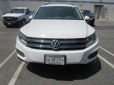 2015 Volkswagen Tiguan S   - Photo 2 - Downey, CA 90241