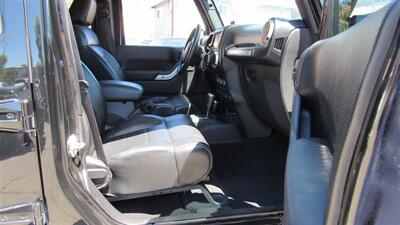2012 Jeep Wrangler Sahara   - Photo 18 - Downey, CA 90241